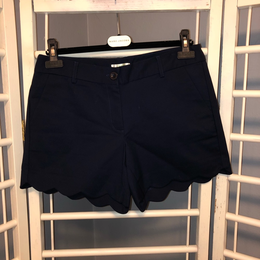 Cute navy shorts with scalloped cut off